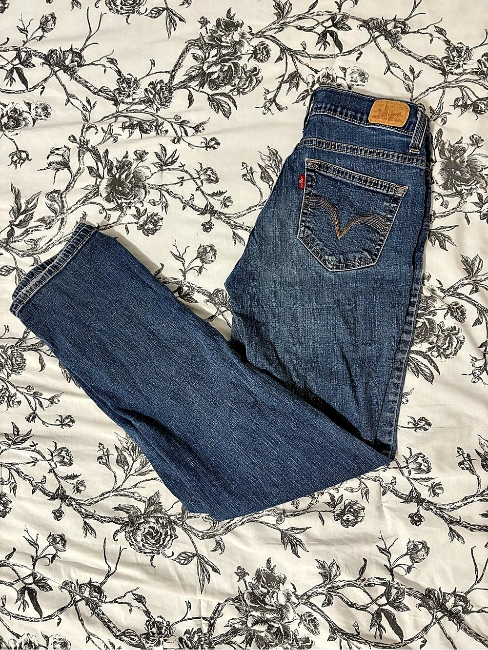Levi's 512 Slimming / 512 Straight Leg Straight Leg Blue Jeans🩵👖